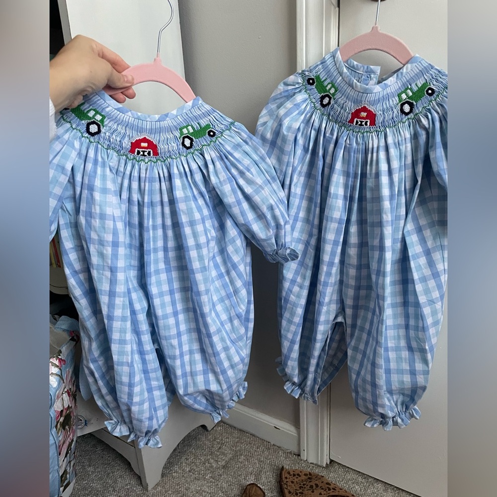 Stitchy fish jumpers